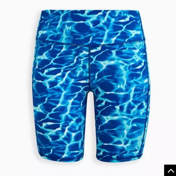 Torrid Performance Core 9in. Active Bike Short BNWT Size 3 - Picture 3 of 9